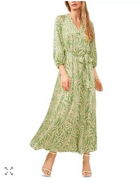 NWOT Vince Camuto Long Sleeve Floral Foam Green Printed Maxi Dress Medium
